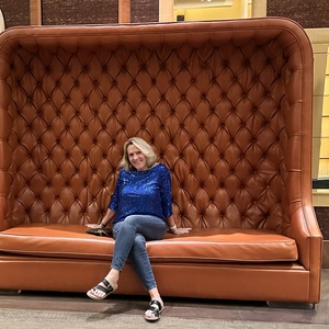 Karen Adams